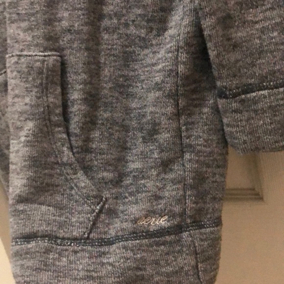Aerie Sweater/Hoodie - Picture 4 of 8